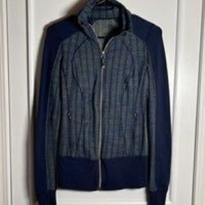 EUC Lululemon Nice Asana Jacket Ziqgy Wee August Inkwell / Inkwell Navy $118 2